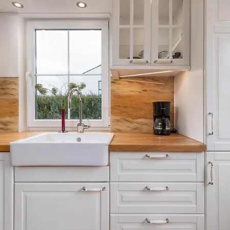 Chalet Cozy House 3 Bedrooms & Fireplace, Family With Dogs Welcome Zastan