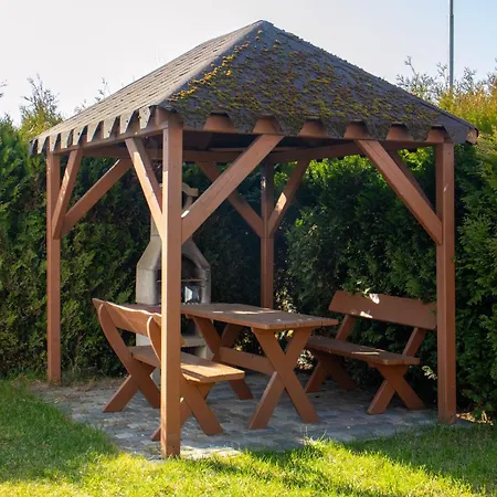 Chalet Cozy House 3 Bedrooms & Fireplace, Family With Dogs Welcome Zastan